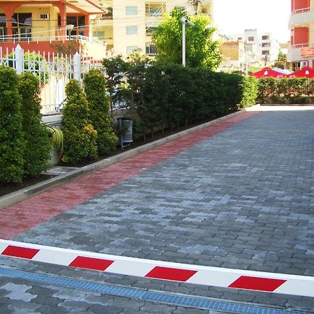 Hotel Arvi Durrës Exterior foto